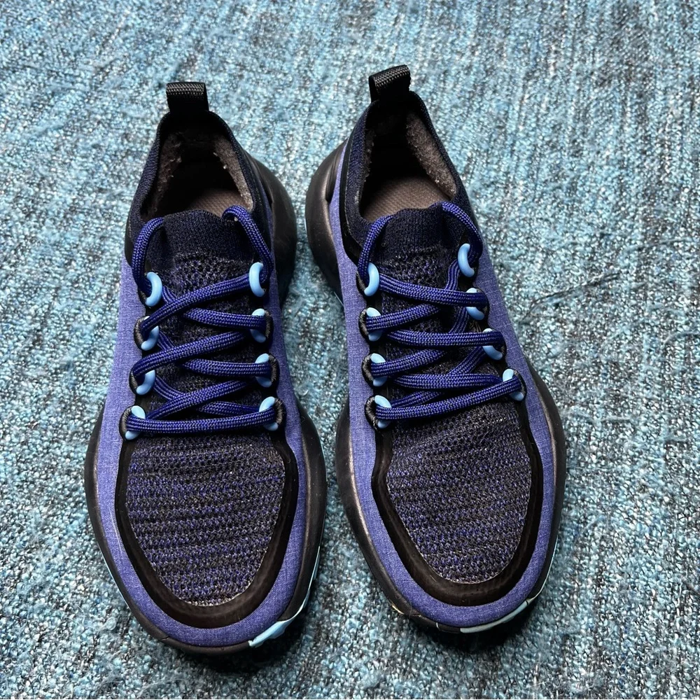 Allbirds Trail Runners SWT Sneakers in Hazy Cobalt Black Women's Size 5.5 Shoes